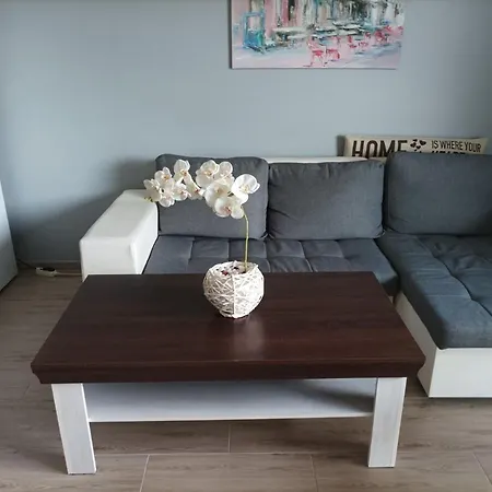 One Bedroom 61 - Restaurant Stadium 플로브디프