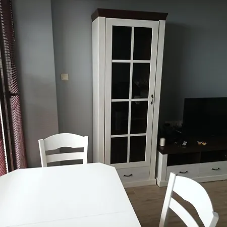 One Bedroom 61 - Restaurant Stadium 플로브디프